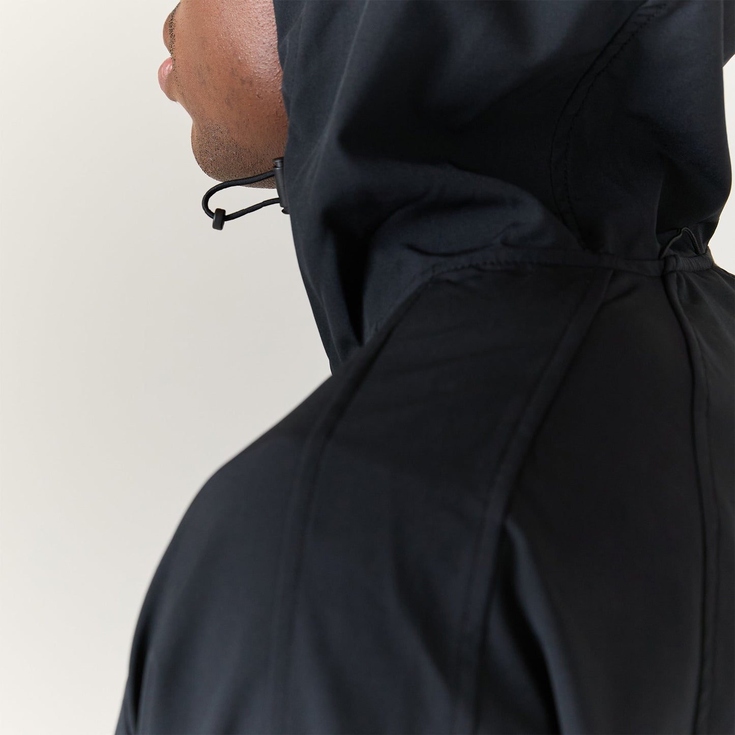 Stance Warm Up Jacke Schwarz |model