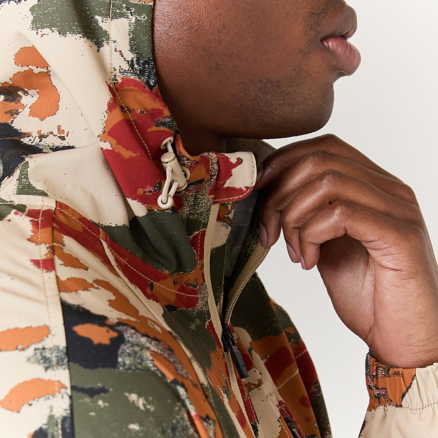 Stance Warm Up Jacke Camouflage |model