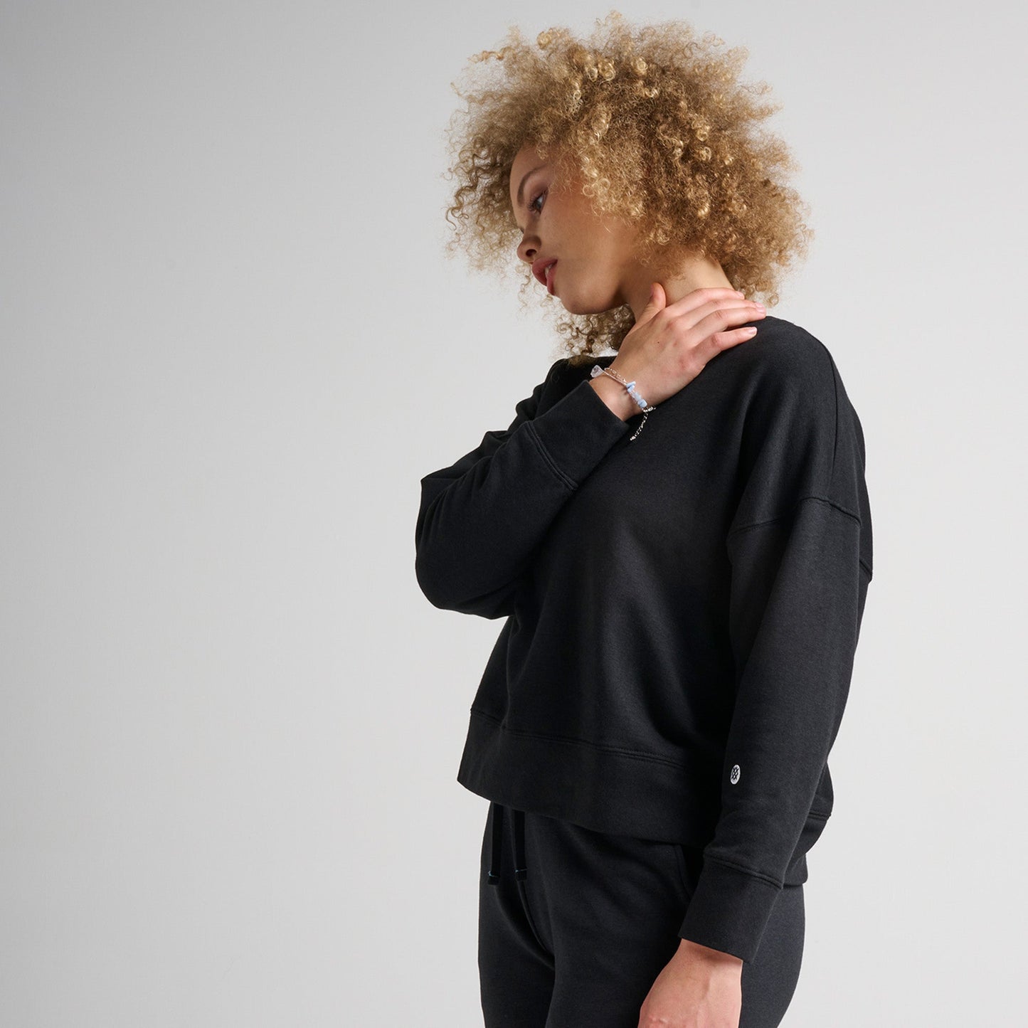 Stance Shelter Mit Rundhalsausschnitt Fur Damen Schwarz |model