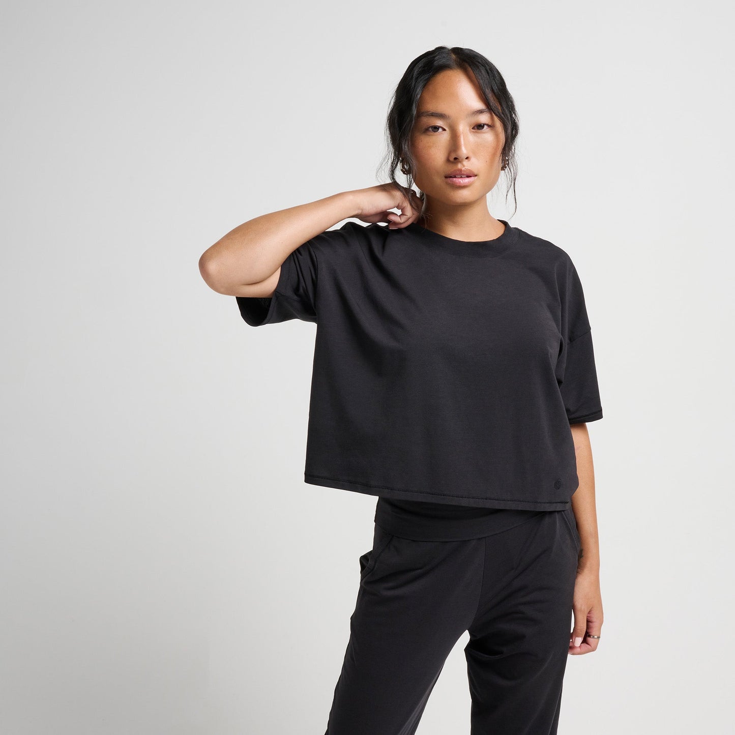 Stance Lay Low Kastiges T-Shirt Fur Damen Schwarz |model