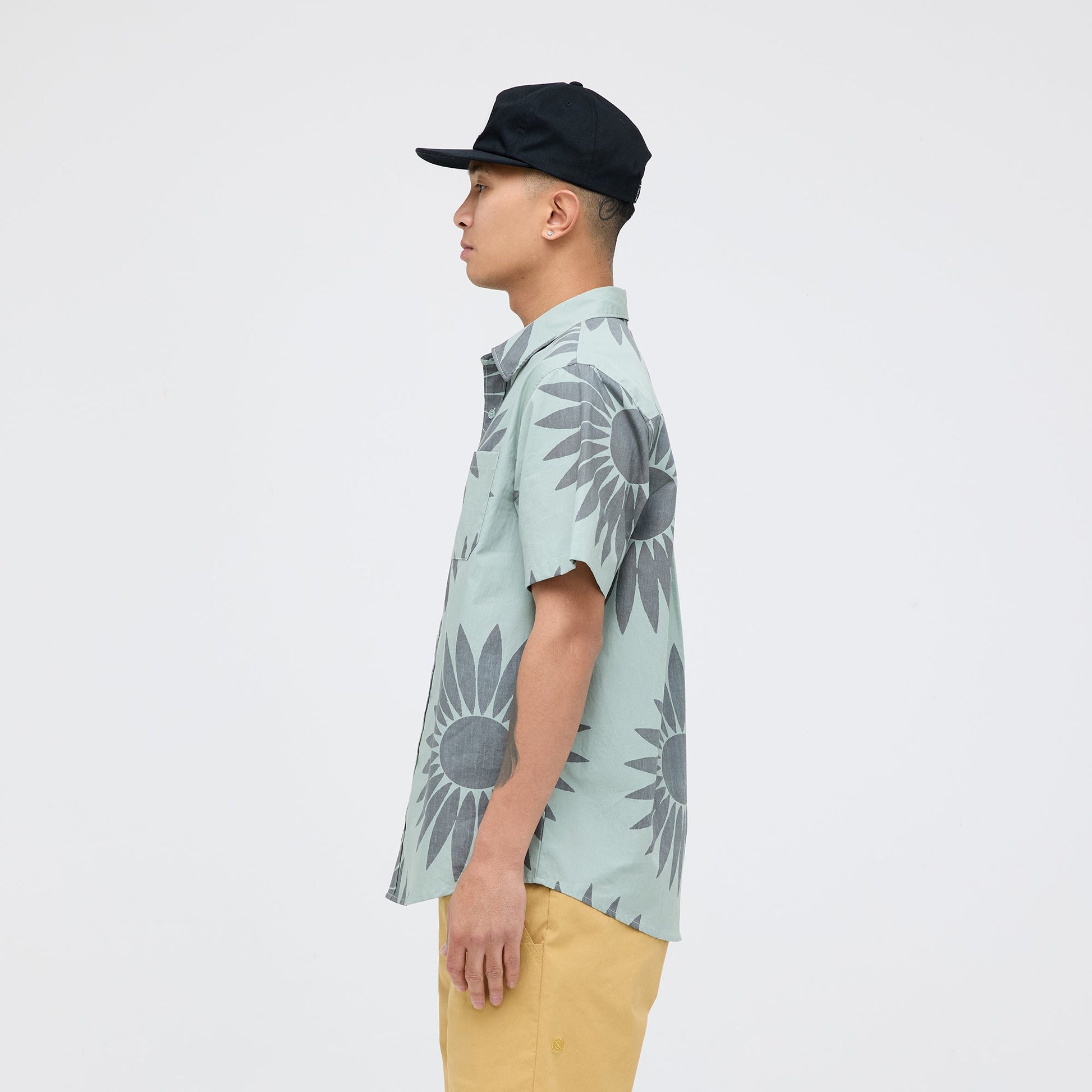 Stance Bales Button Up T-Shirt Sea Green |model