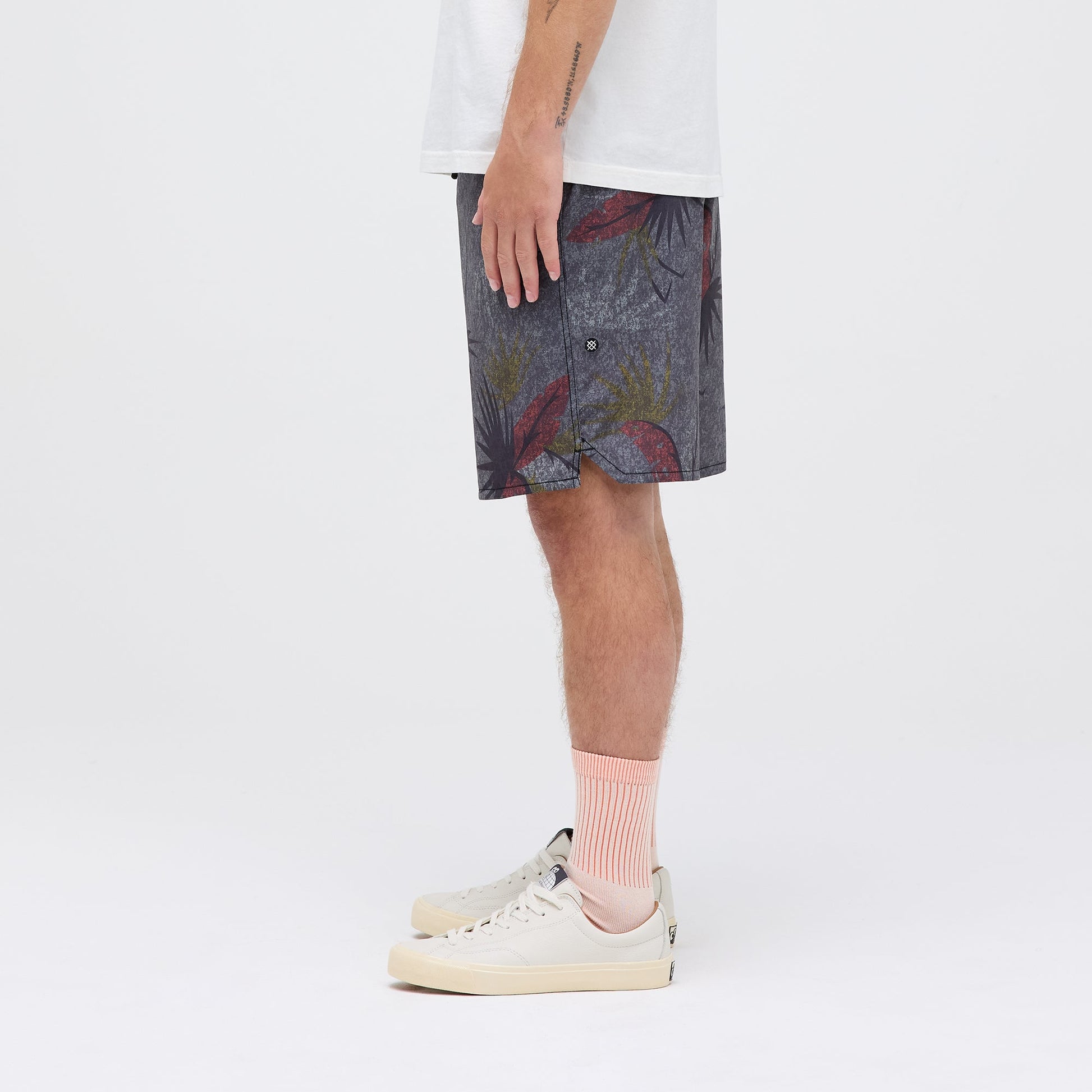 Stance Complex Hybrid Shorts 7" Black Fade