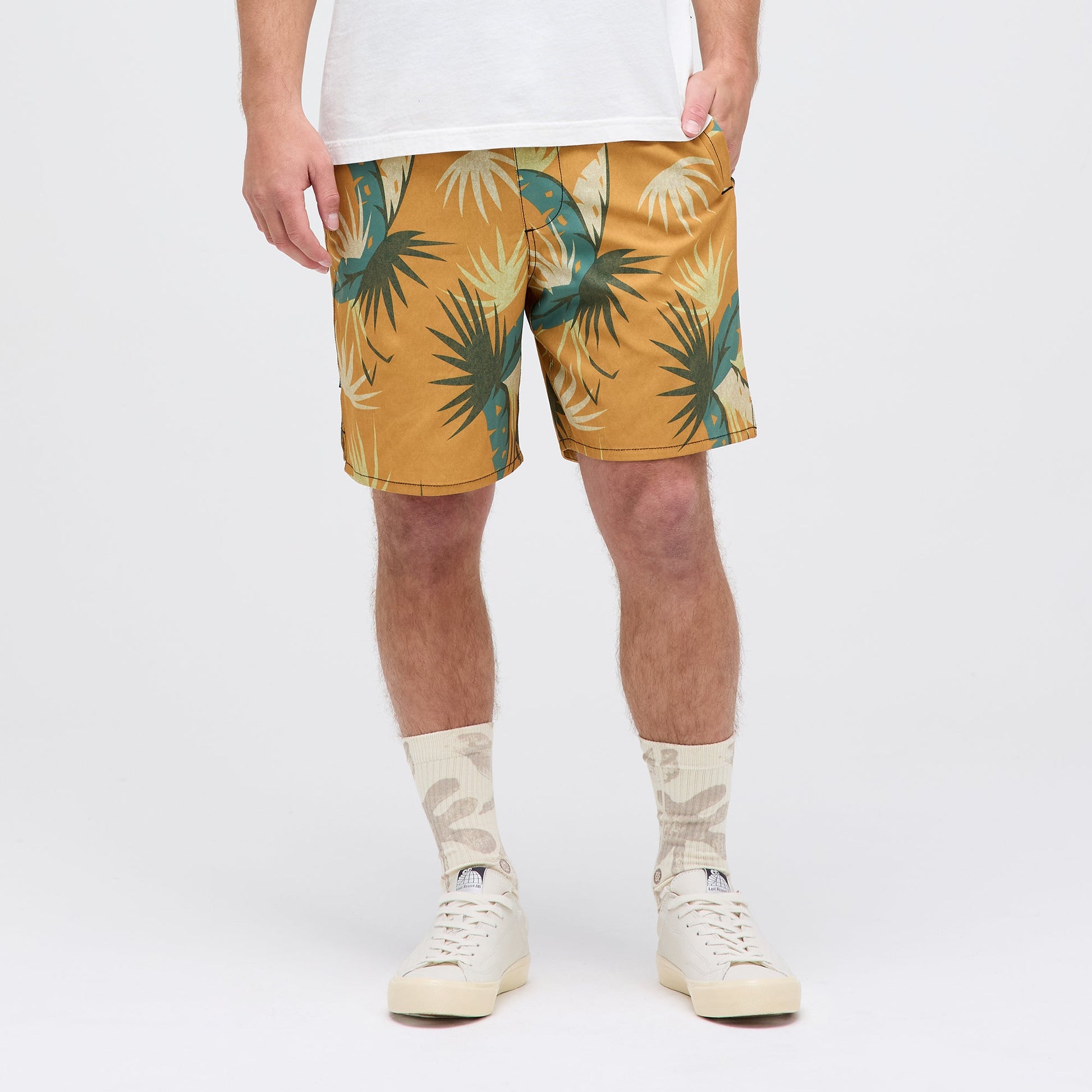 Stance Complex Hybrid Shorts 7" Gold Fade