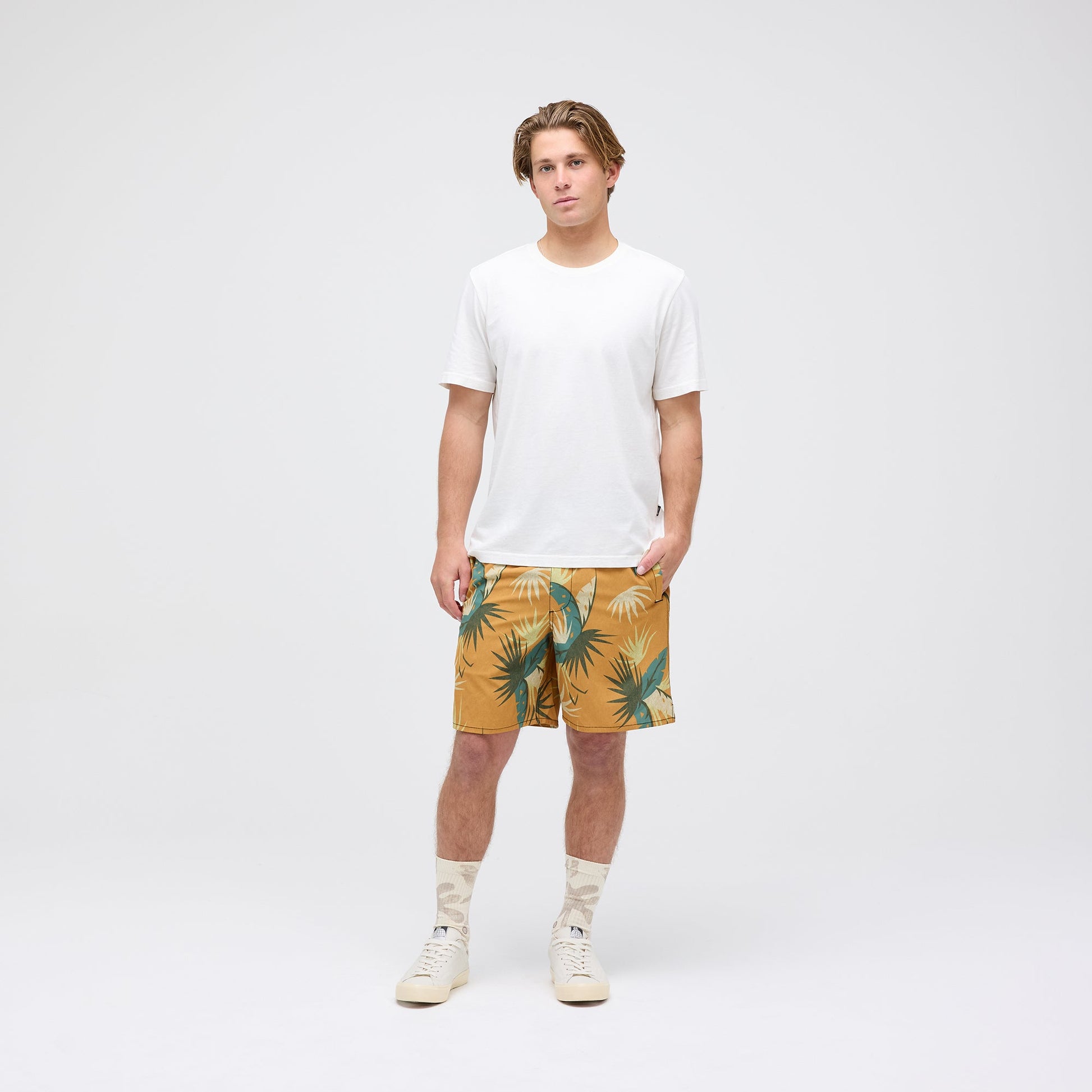 Stance Complex Hybrid Shorts 7" Gold Fade