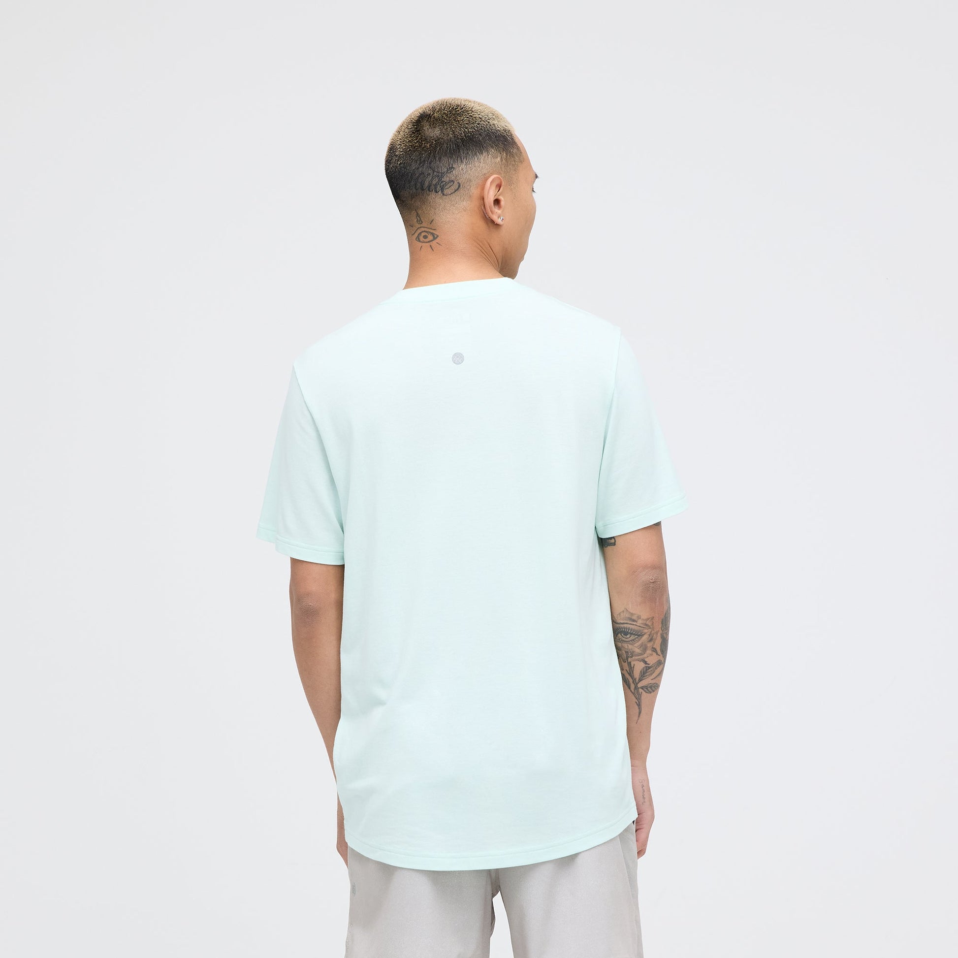 Stance Fragment 2.0 Short Sleeve Tee Ice Blue |model