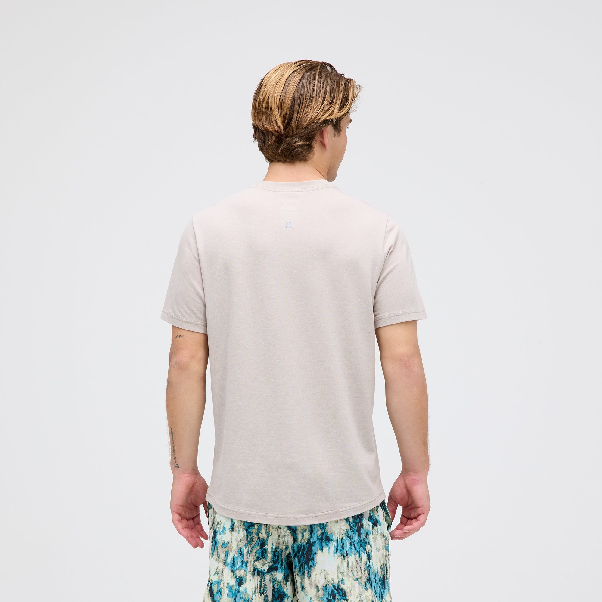 Stance Fragment 2.0 Short Sleeve Tee String Grey |model