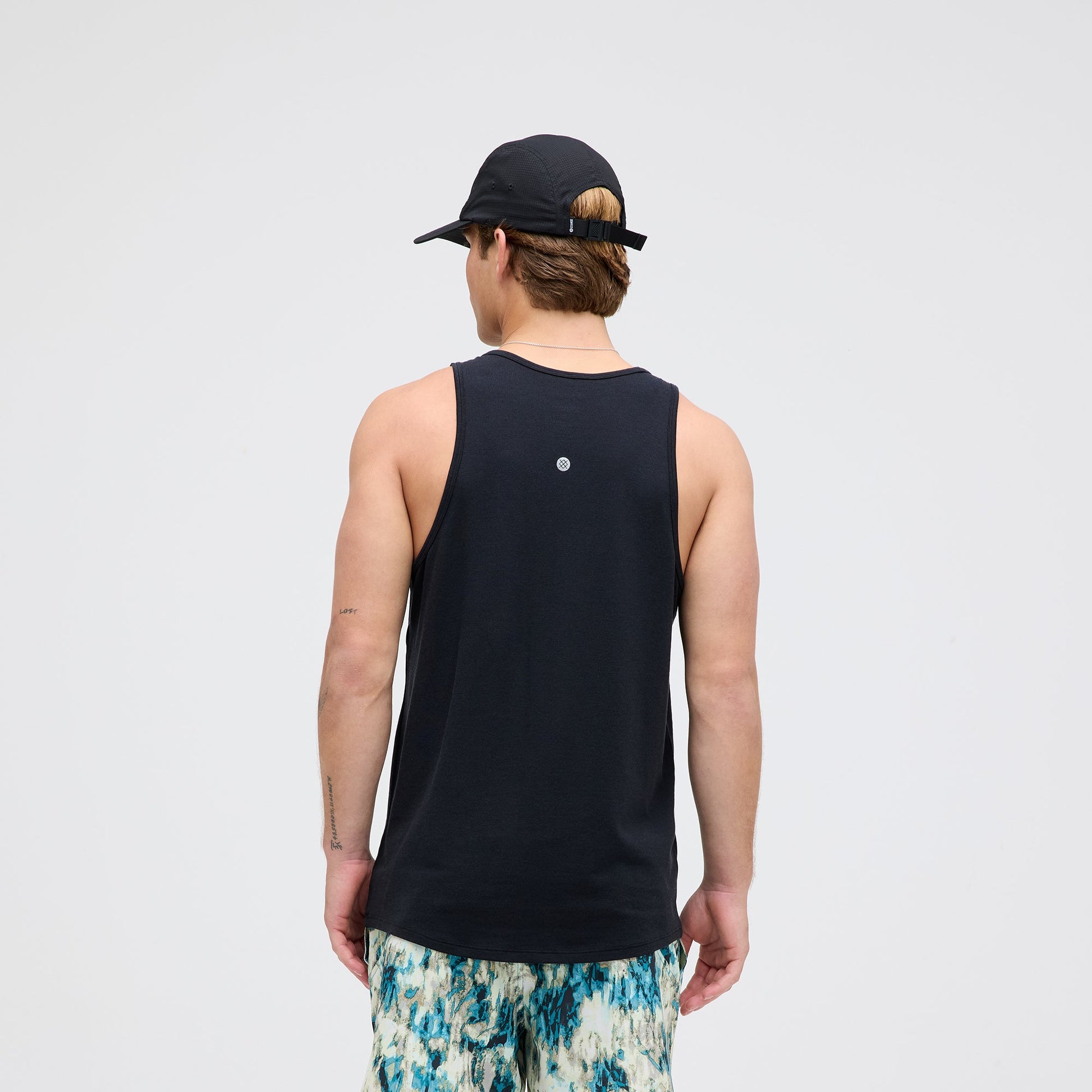 Stance Fragment 2.0 Tank Black |model