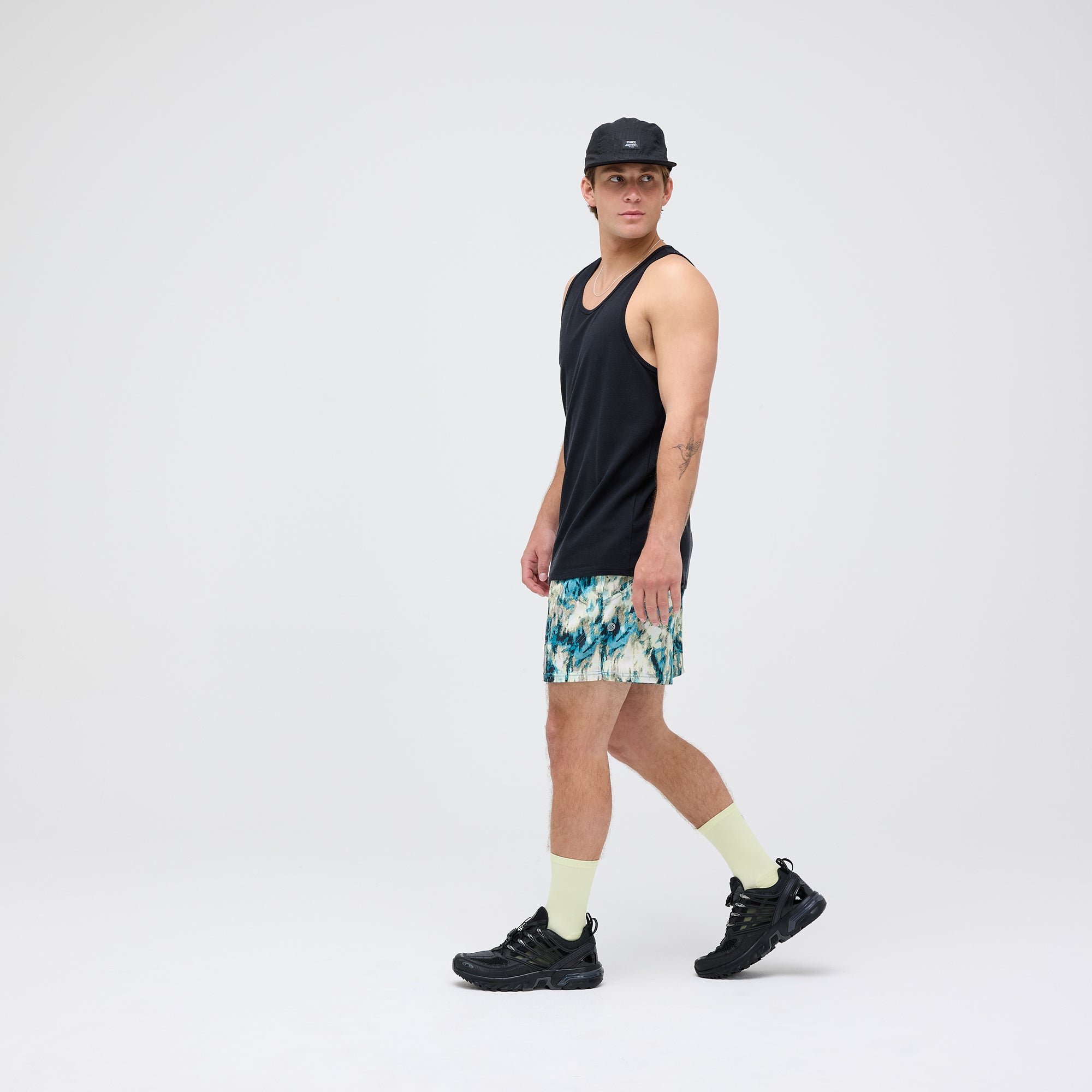 Stance Fragment 2.0 Tank Black |model