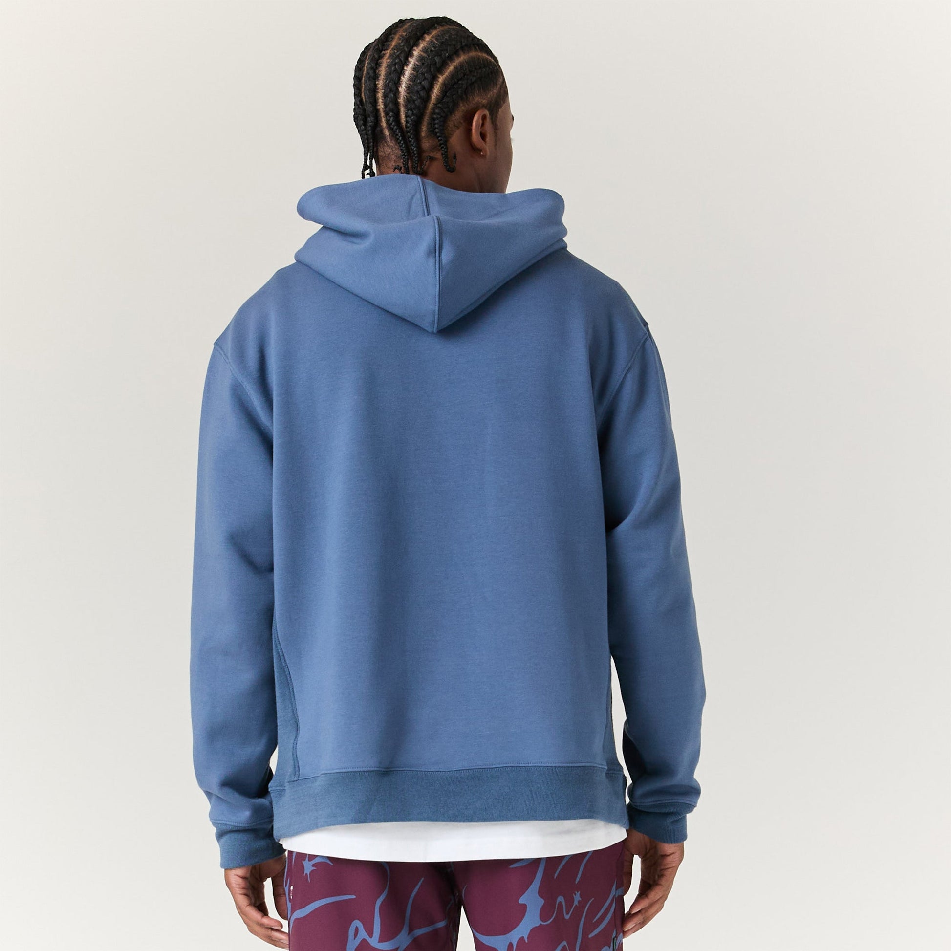 Stance Aura Hoodie Sea Blue |model