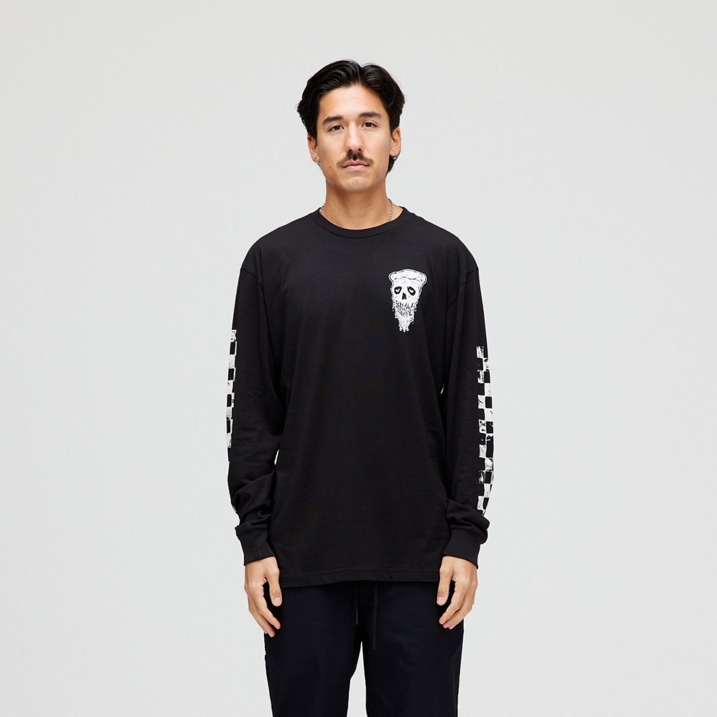 Stance Hot And Fresh Long Sleeve T-Shirt Schwarz |model