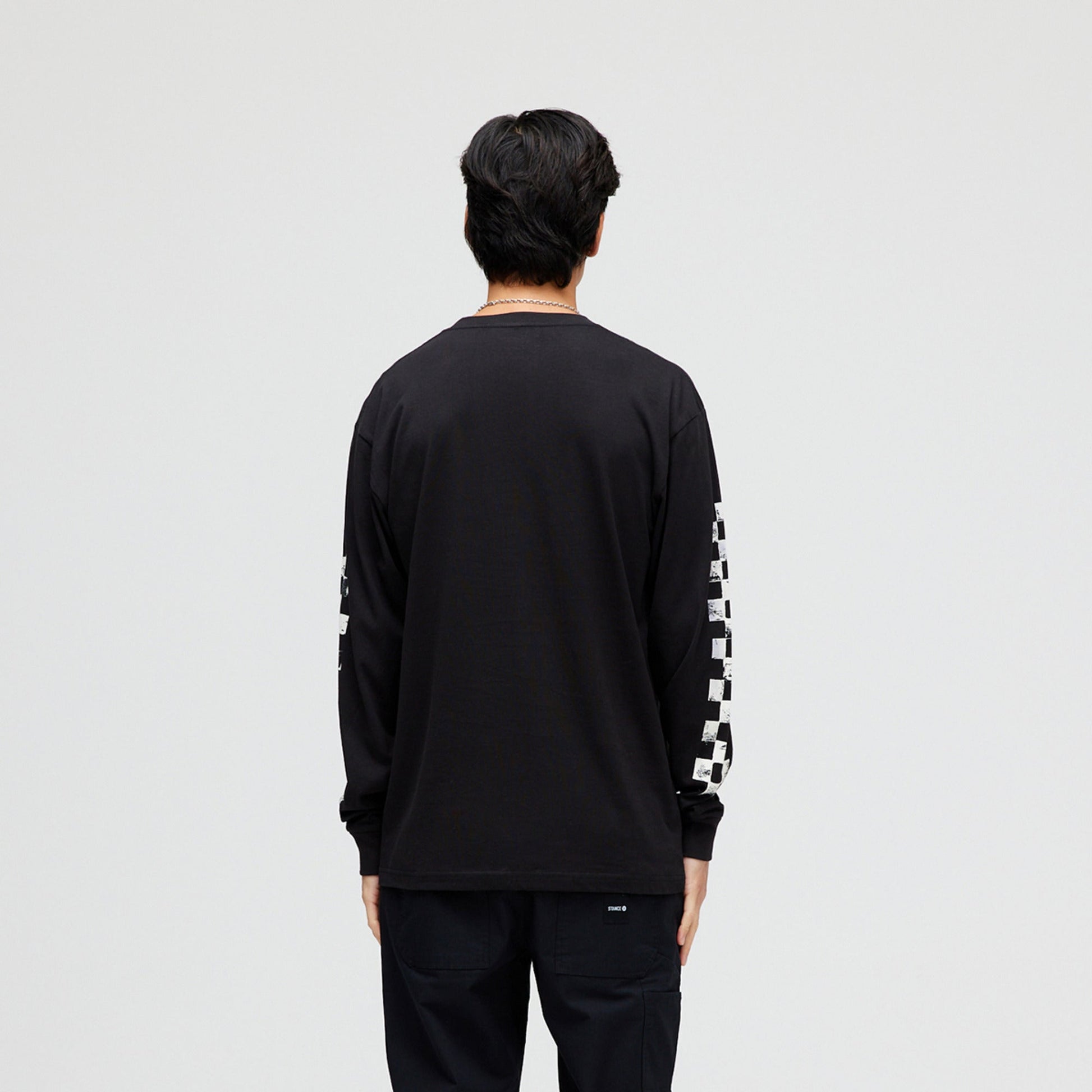 Stance Hot And Fresh Long Sleeve T-Shirt Schwarz |model