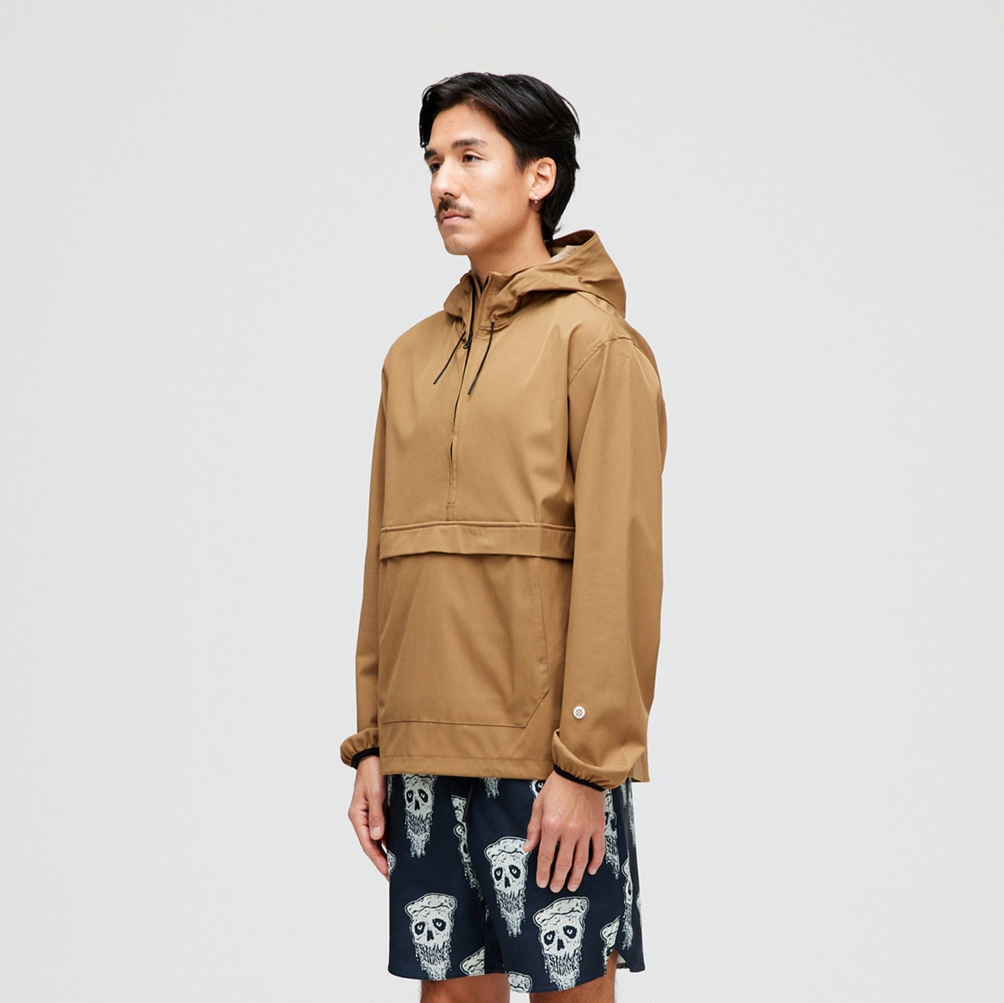 Stance Complex Anorak Braun |model