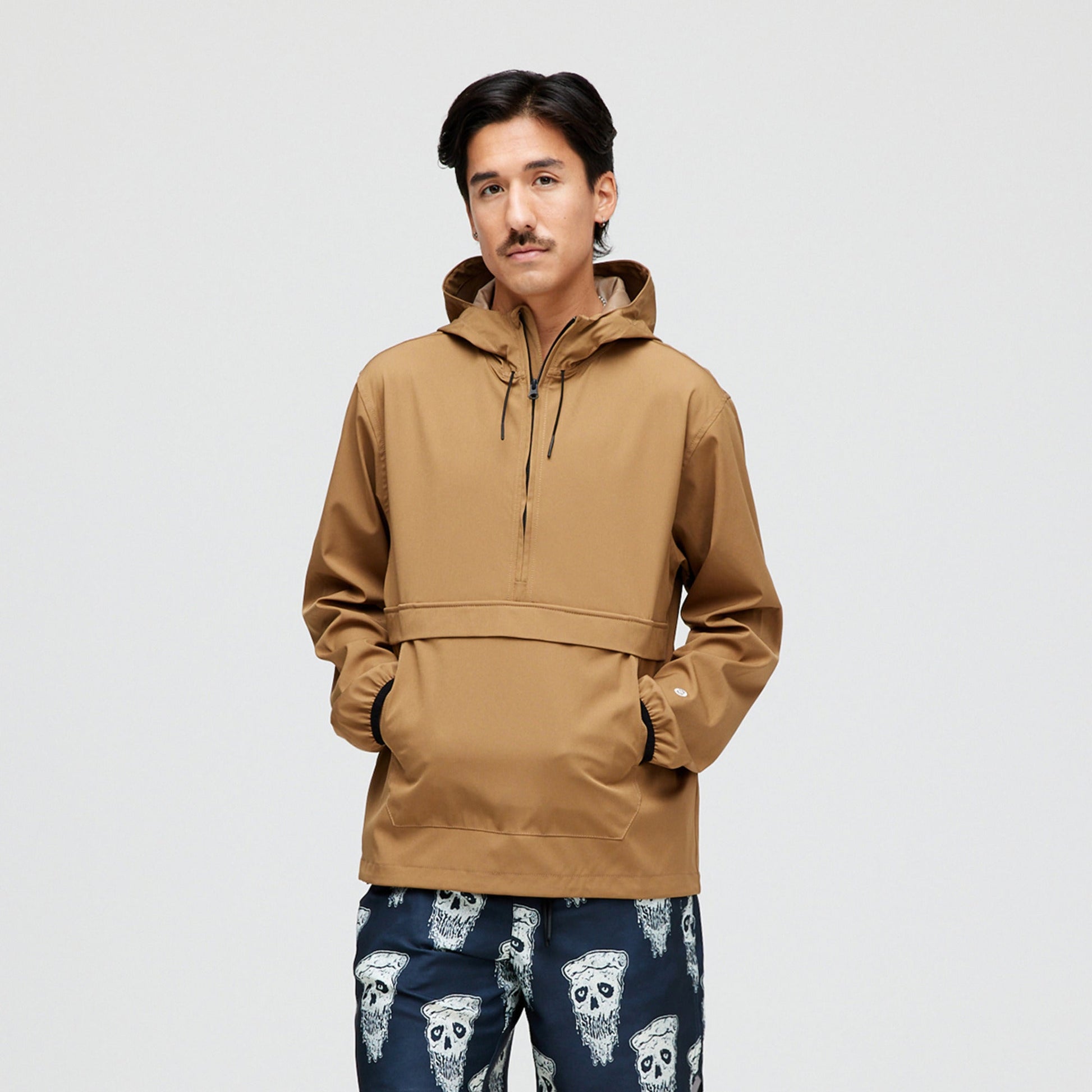 Stance Complex Anorak Braun |model