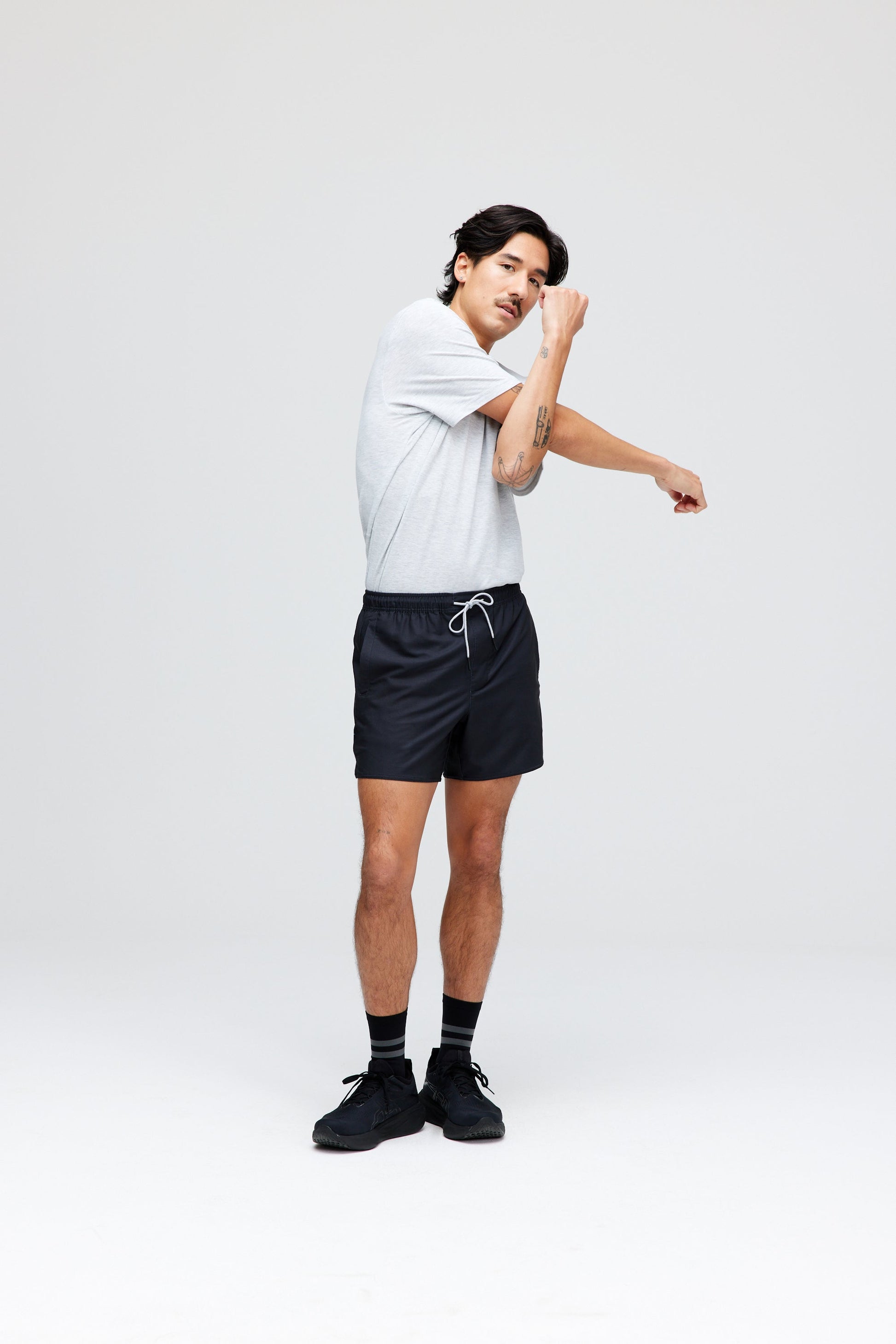Stance Complex Athletic Shorts 5" Anthracite |model