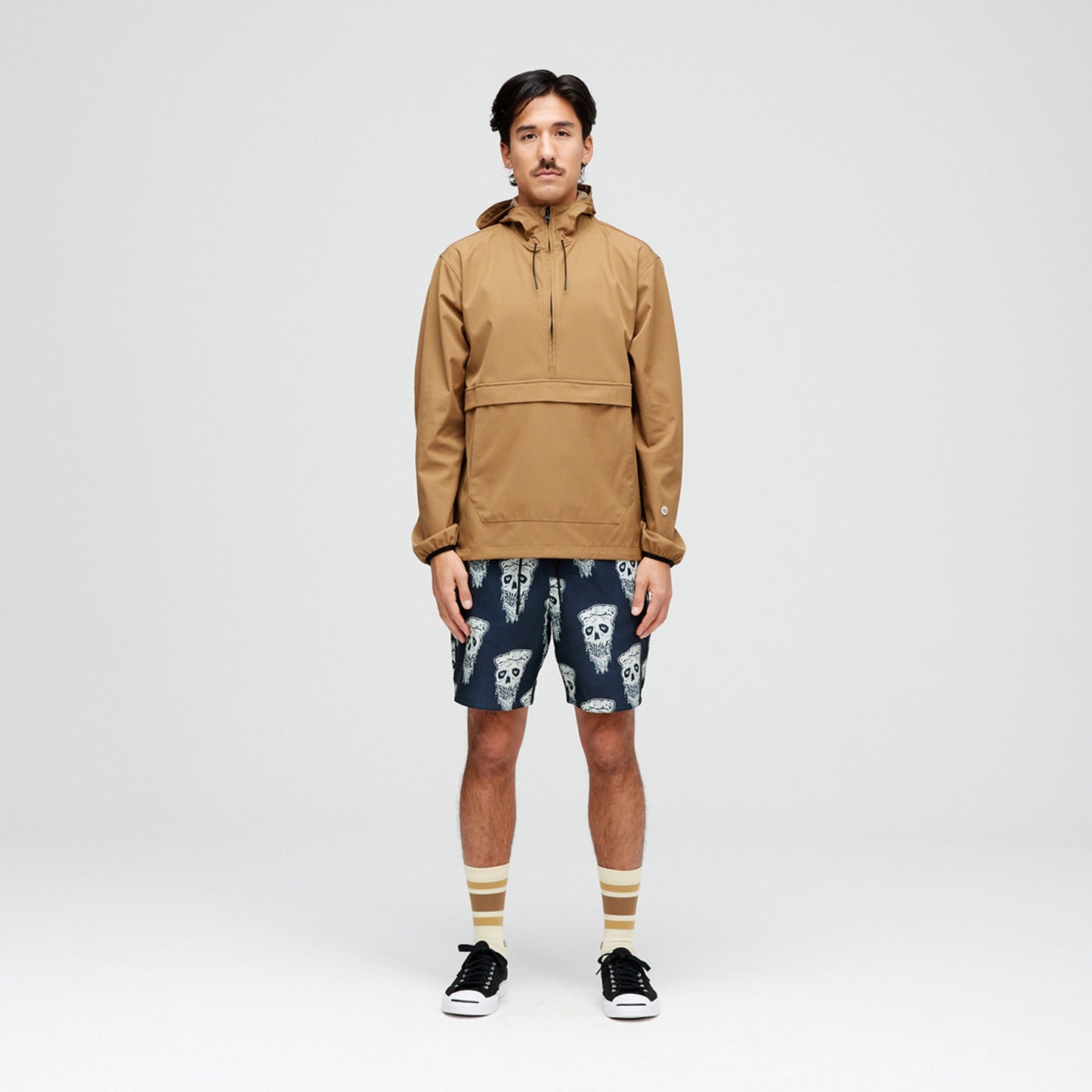 Stance Complex Athletic Shorts Schwarz Weiss |model
