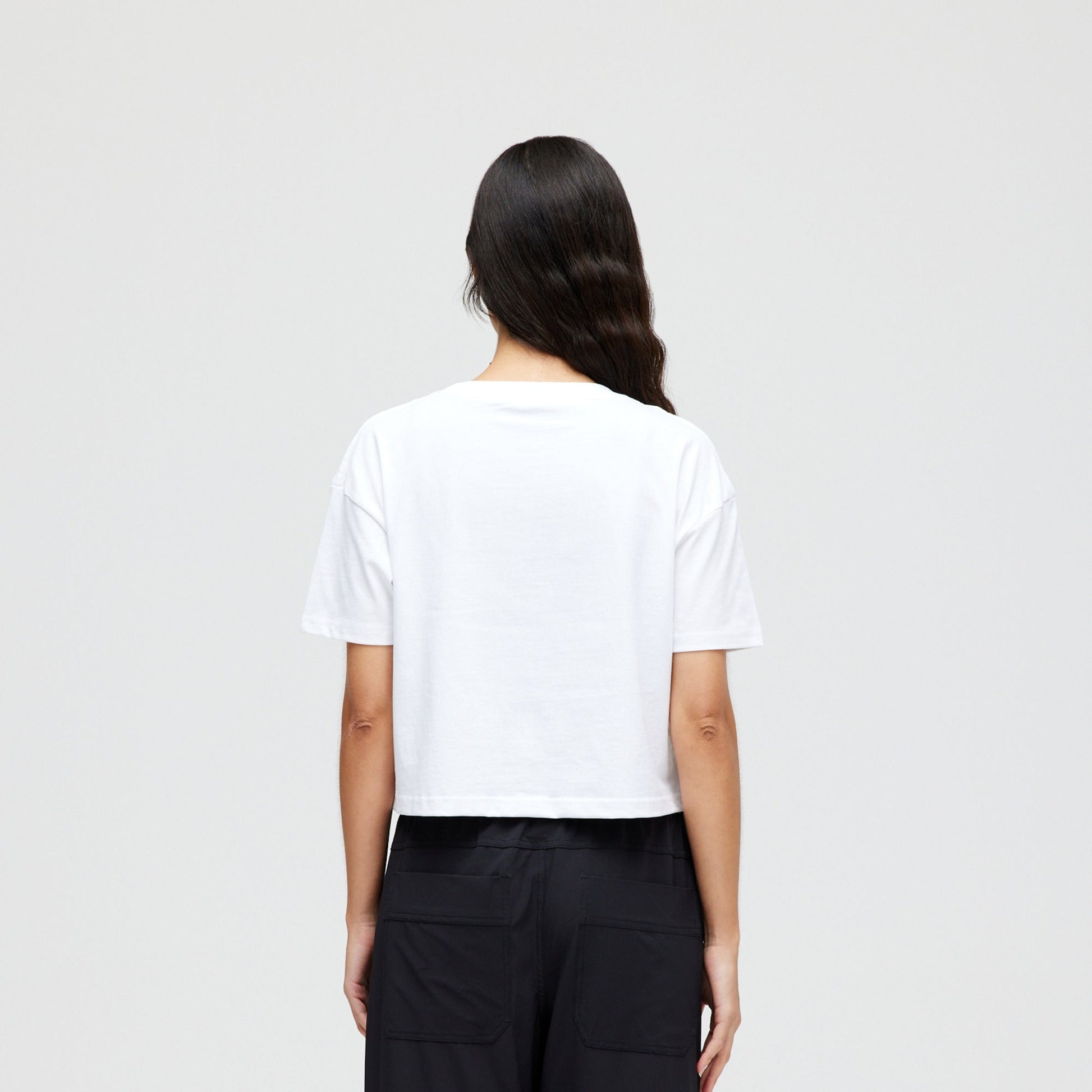 Stance Bring Me Flowers Crop T-Shirt Für Damen Weiss |model