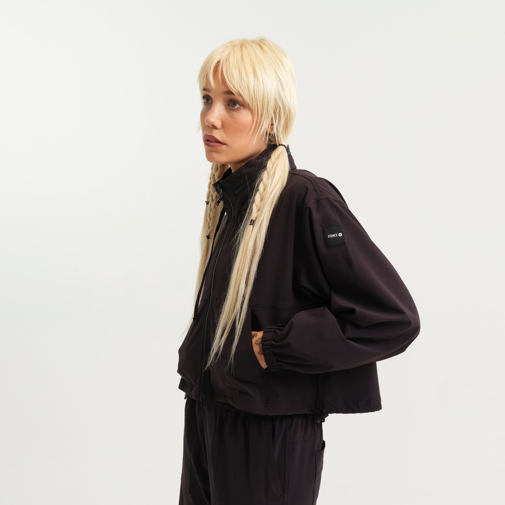 Stance Superfly Jacket Schwarz |model