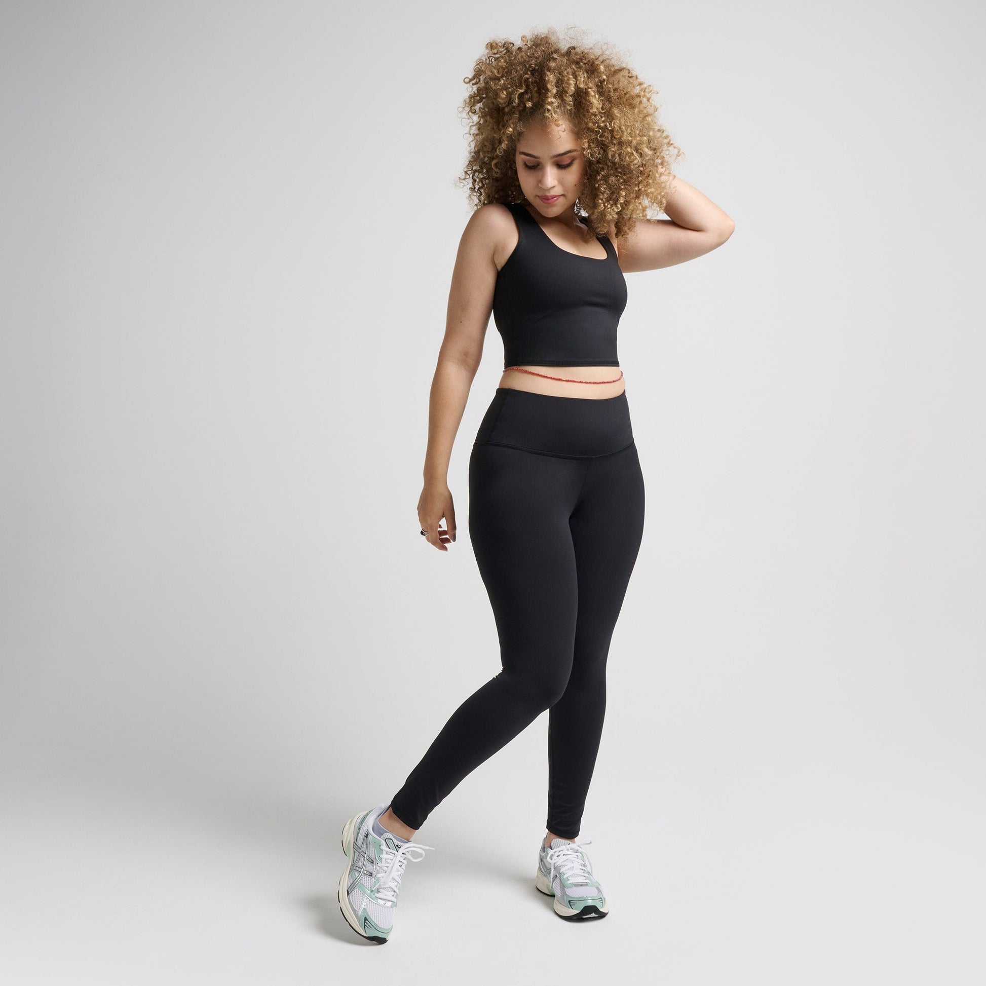 Stance Happenings Legging Fur Damen Schwarz |model